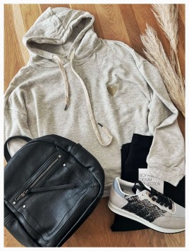 Sweat à capuche gris coeur