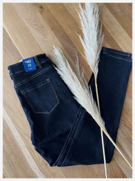 Jeans pulpeuse