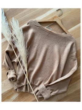Pull Laura camel