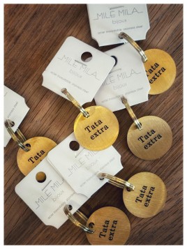 Porte clés Tata extra